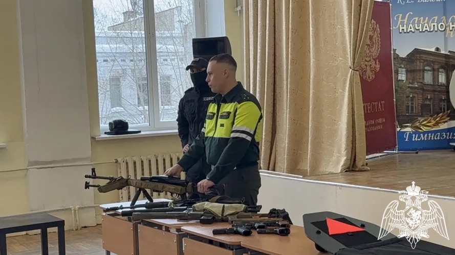 В Иванове росгвардейцы рассказали школьникам об обучении в ведомственных учебных заведениях