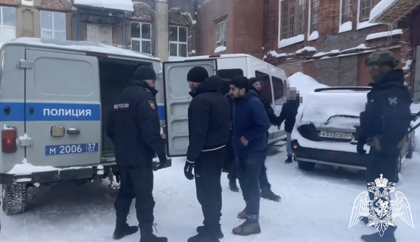 При силовой поддержке спецподразделений Росгвардии в Иванове провели рейд по соблюдению миграционного законодательства