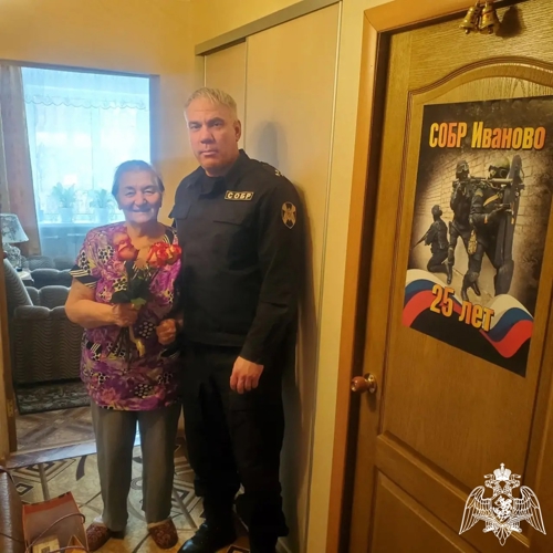 В преддверии 8 Марта ивановские росгвардейцы поздравили вдов и матерей погибших сослуживцев
