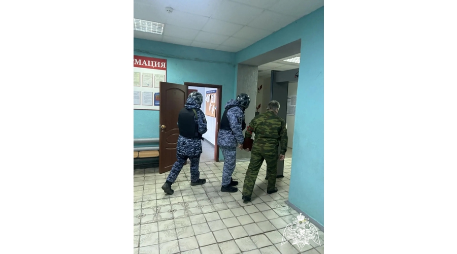 В Иванове сотрудники Росгвардии приняли участие во Всероссийских учениях на объекте образования