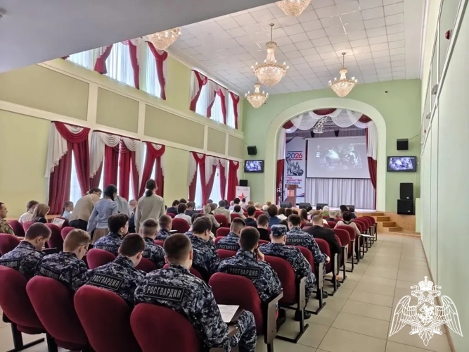 В Иванове более 100 росгвардейцев написали «Диктант Победы»