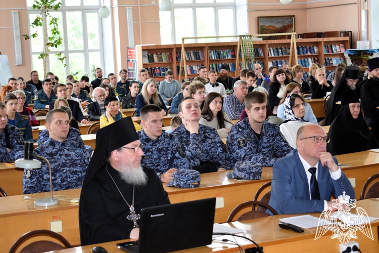 В Иванове росгвардейцы приняли участие в мероприятии, приуроченном ко Дням славянской письменности и культуры