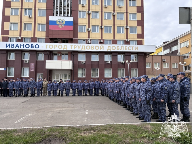 В Иванове росгвардейцы выполнили задачу по охране общественного порядка и безопасности в период проведения 92-й традиционной легкоатлетической эстафеты «Рабочий край»