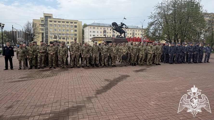 Росгвардейцы присоединились к молебну о памяти святого Георгия Победоносца в Иванове