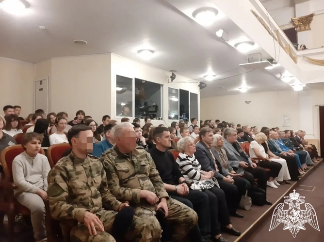В Иванове личный состав Росгвардии принял участие в Фестивале патриотической театральной постановки «Классика Победы. Время Героев»