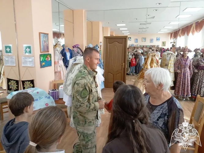 В Иванове росгвардейцы поздравили воспитанников подшефного детского дома с Днём защиты детей