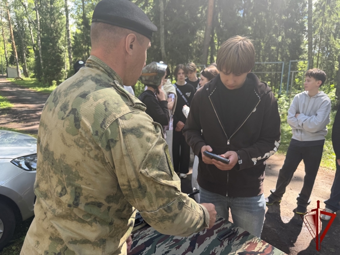 Акция «Каникулы с Росгвардией» прошла для ребят, отдыхающих в Шуйском районе