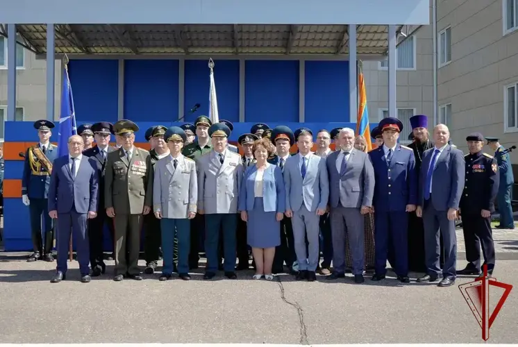 Начальник Управления Росгвардии принял участие в торжественном мероприятии, посвященном выпуску специалистов Ивановской пожарно-спасательной академии ГПС МЧС МЧС России