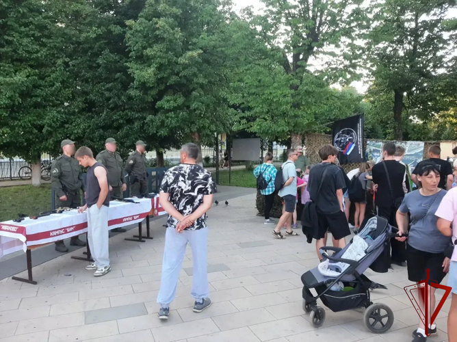 Росгвардейцы приняли участие в мероприятиях ко Дню ветеранов боевых действий в Юже