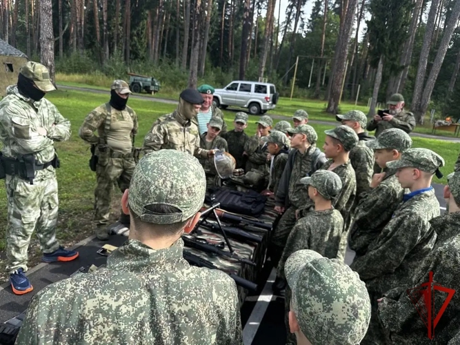 Вместе к финишу: бойцы спецназа ивановской Росгвардии поддержали юных земляков на марш-броске в Шуйском районе