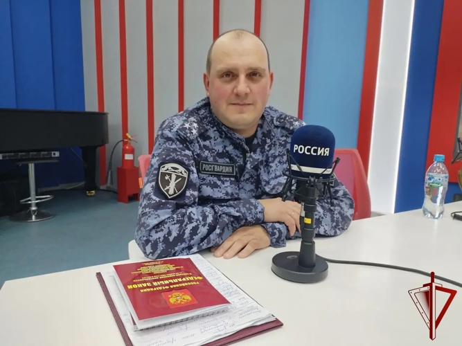 Руководитель центра лицензионно-разрешительной работы Росгвардии стал гостем радиопрограммы на «Радио России» Иваново