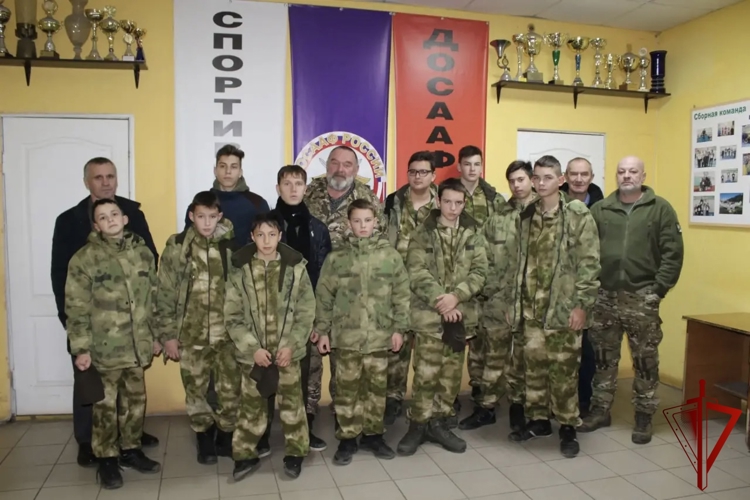 Областные стрельбы и патриотическая экскурсия для школьников: инициатива ветеранских организаций Росгвардии 