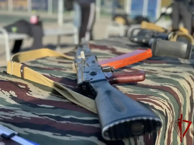 В Ивановской области сотрудники ОМОН «Спарта» провели тематический лекторий для школьников