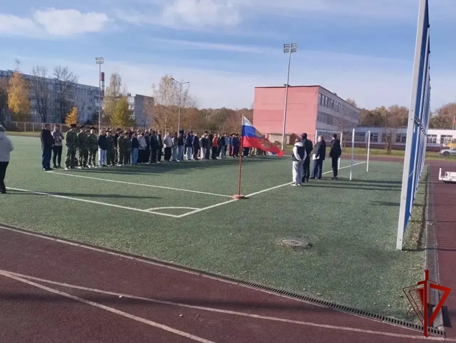 В Ивановской области сотрудники ОМОН «Спарта» провели тематический лекторий для школьников